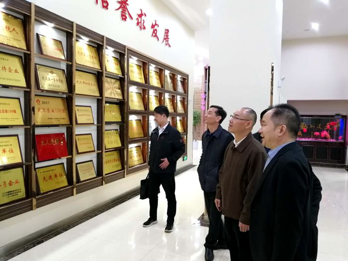 webwxgetmsgimg_副本.jpg webwxgetmsgimg_副本.jpg